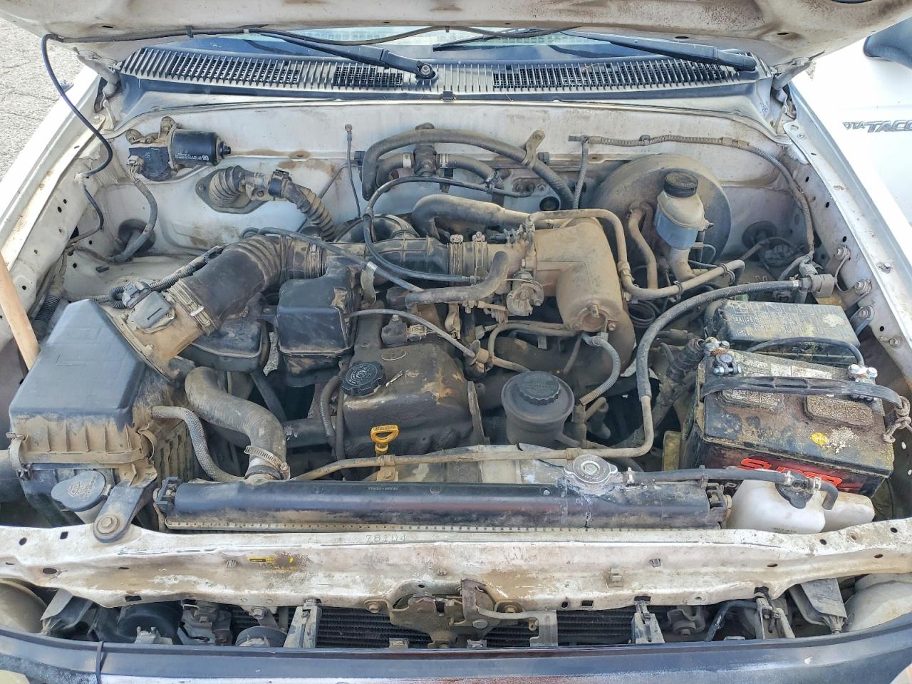 2002 TOYOTA TACOMA BASE photo 21