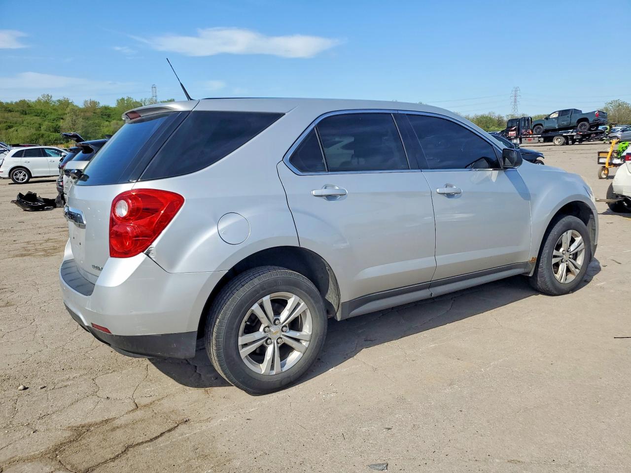 2013 CHEVROLET EQUINOX LS photo 5
