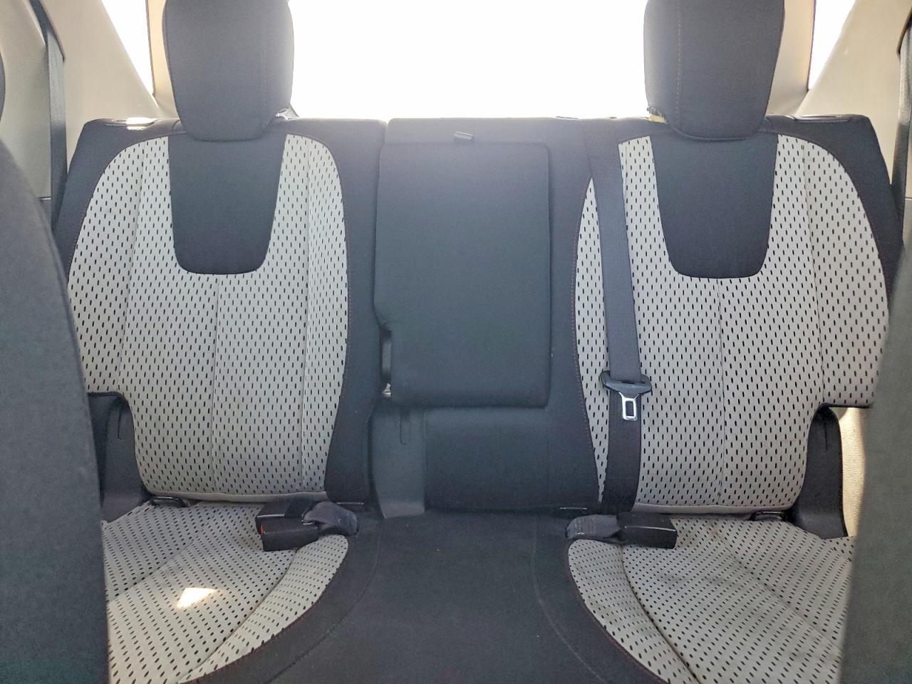 2013 CHEVROLET EQUINOX LS photo 19