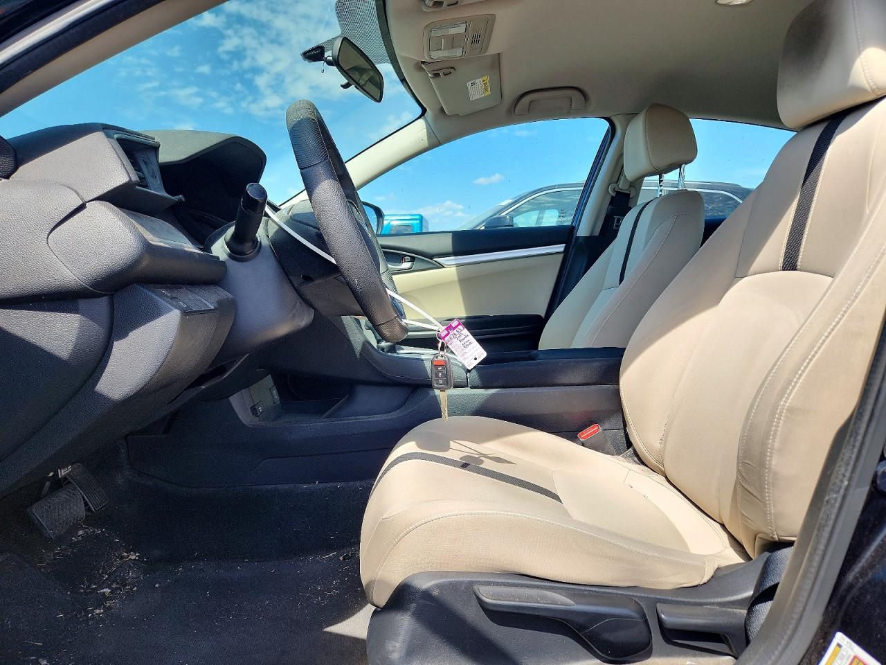 2016 HONDA CIVIC LX photo 13