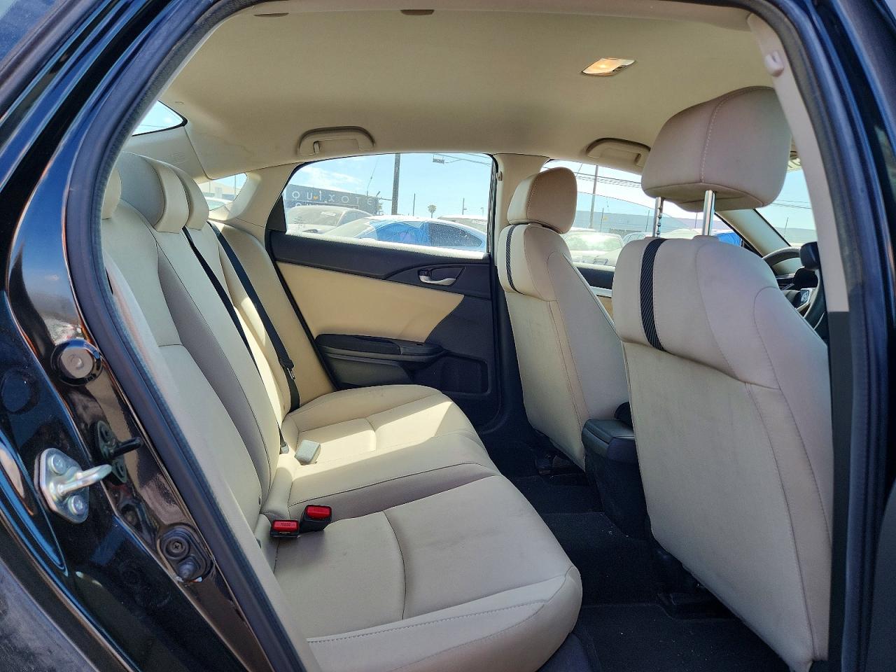 2016 HONDA CIVIC LX photo 19
