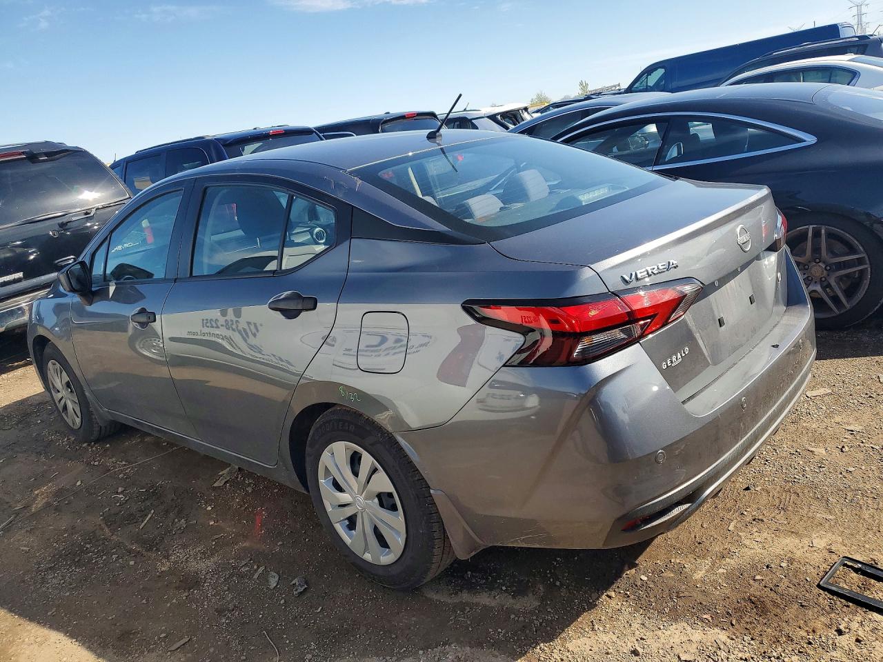 2024 NISSAN VERSA S photo 4