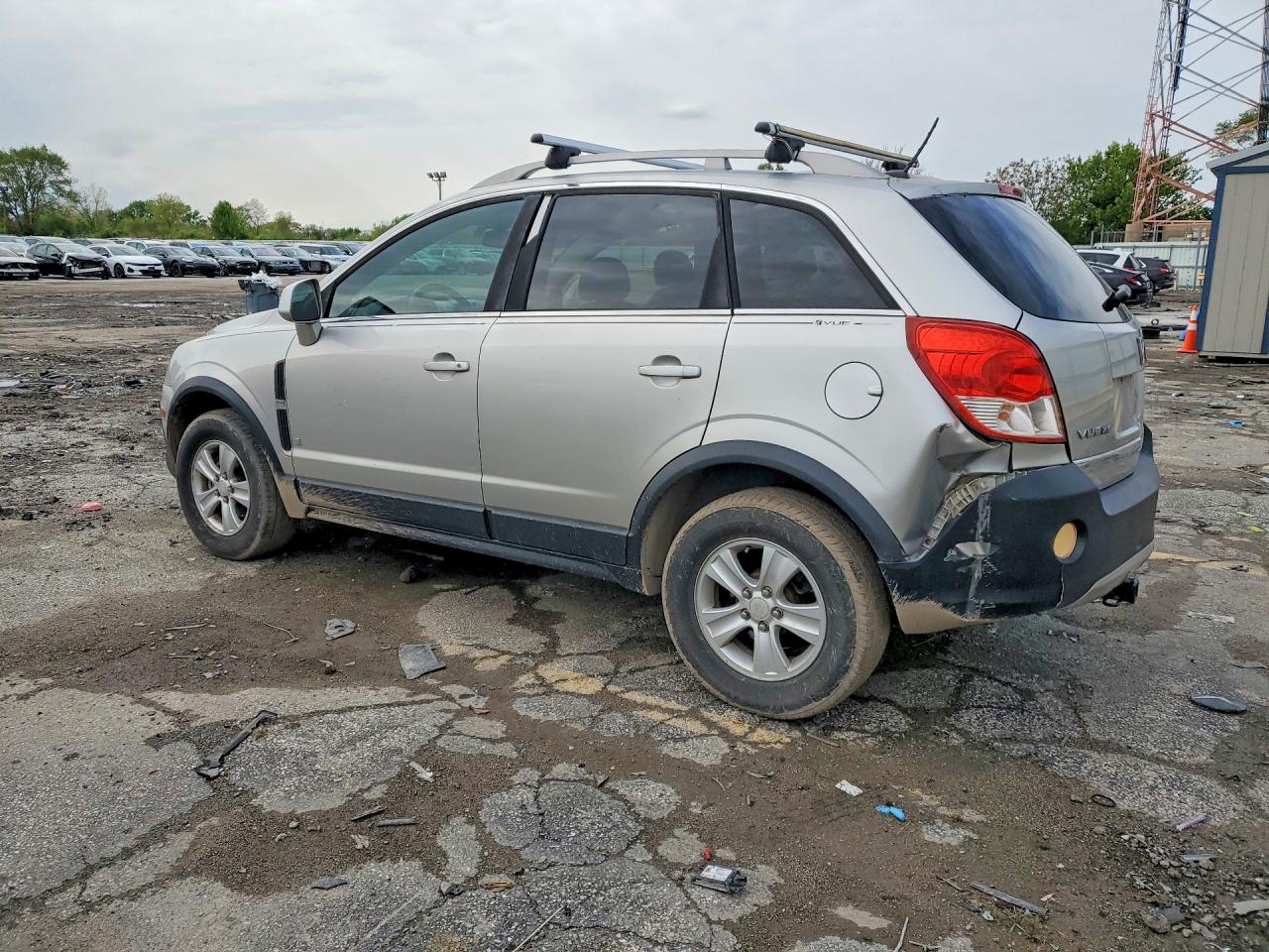 2008 SATURN VUE XE photo 3