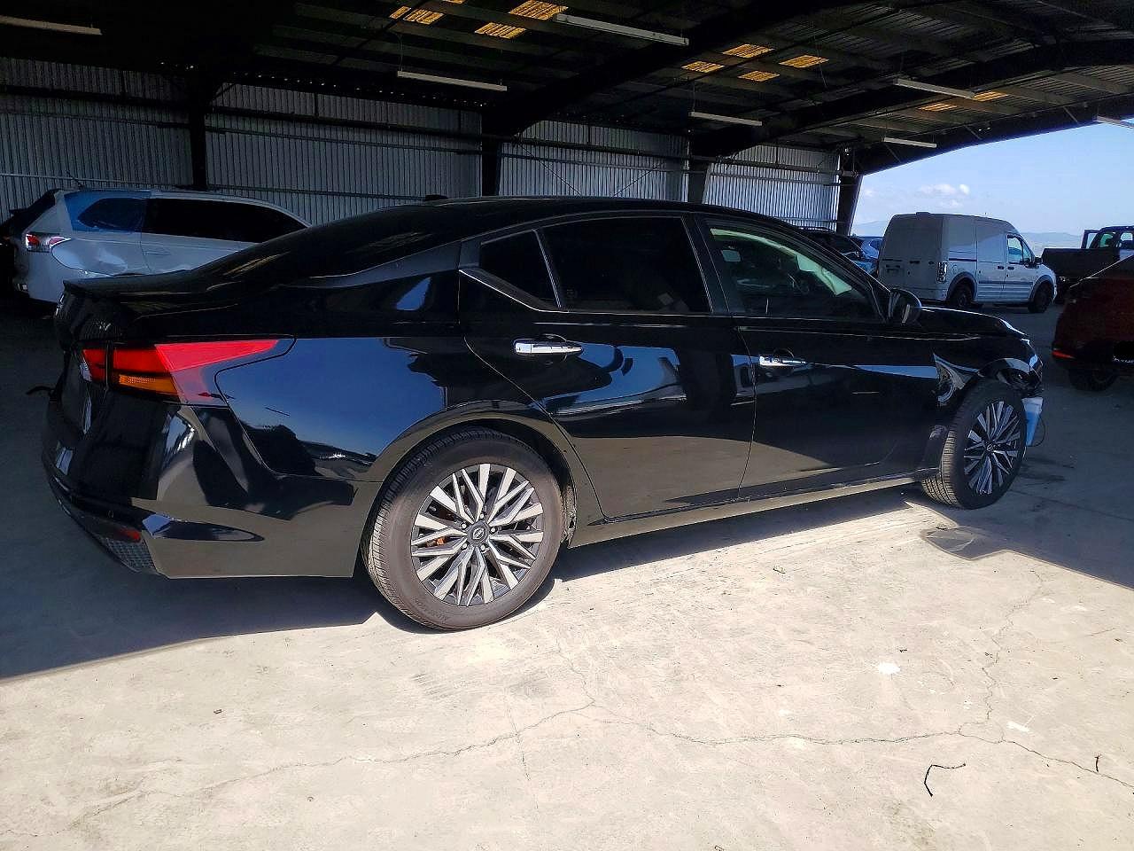 2024 NISSAN ALTIMA SV photo 7