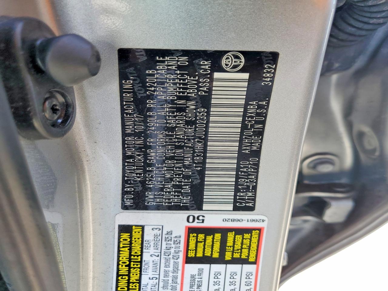 2018 TOYOTA CAMRY LE photo 12