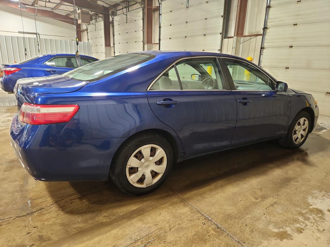 2009 TOYOTA CAMRY LE photo 5