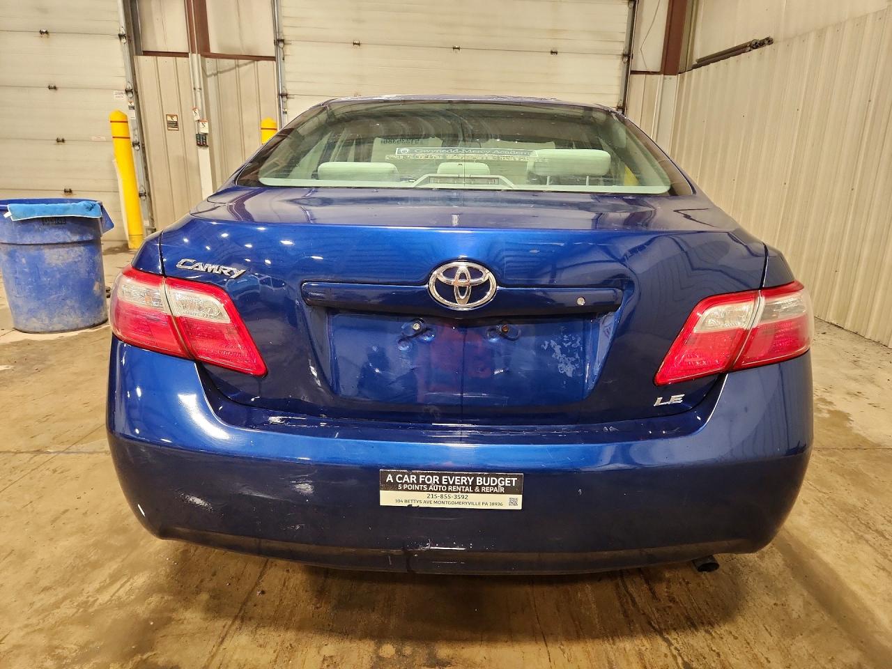 2009 TOYOTA CAMRY LE photo 11