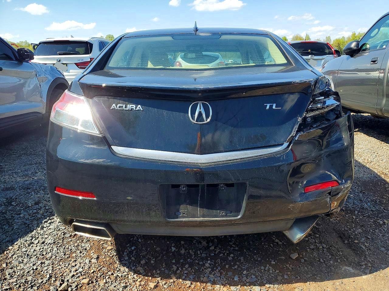 2012 ACURA TL photo 11