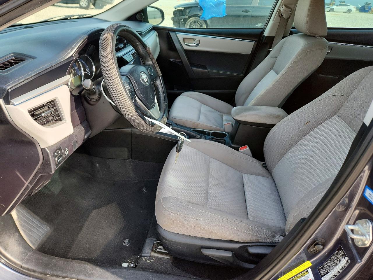 2016 TOYOTA COROLLA LE photo 13