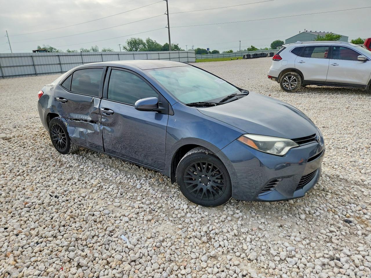2016 TOYOTA COROLLA LE photo 7