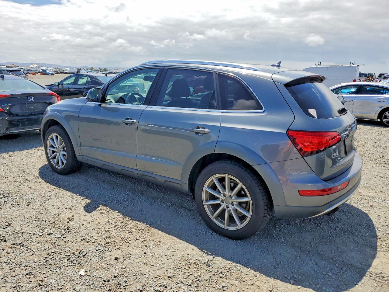 2017 AUDI Q5 PREMIUM PLUS photo 4