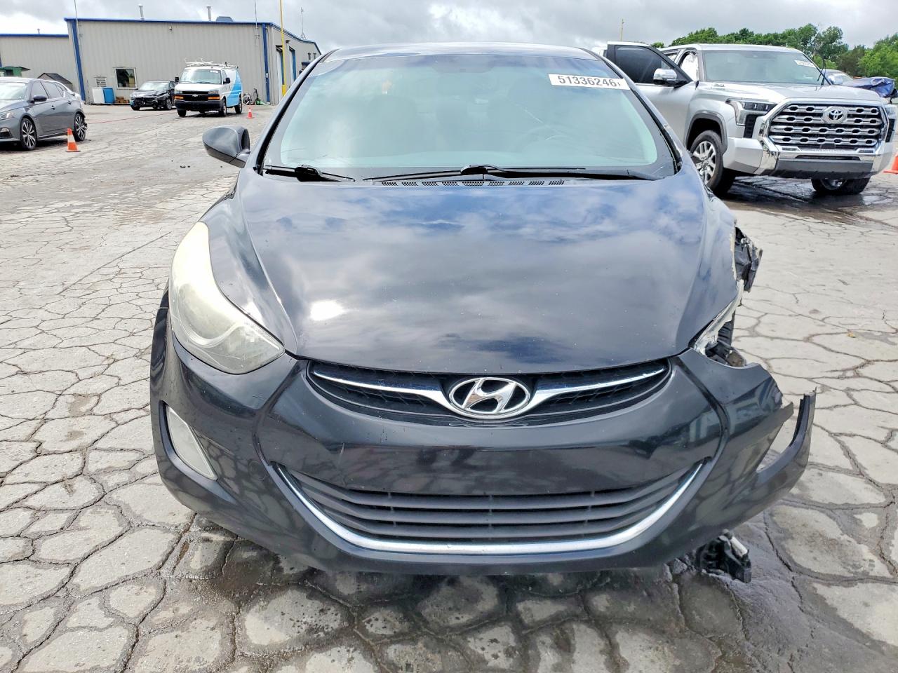 2013 HYUNDAI ELANTRA GLS photo 13