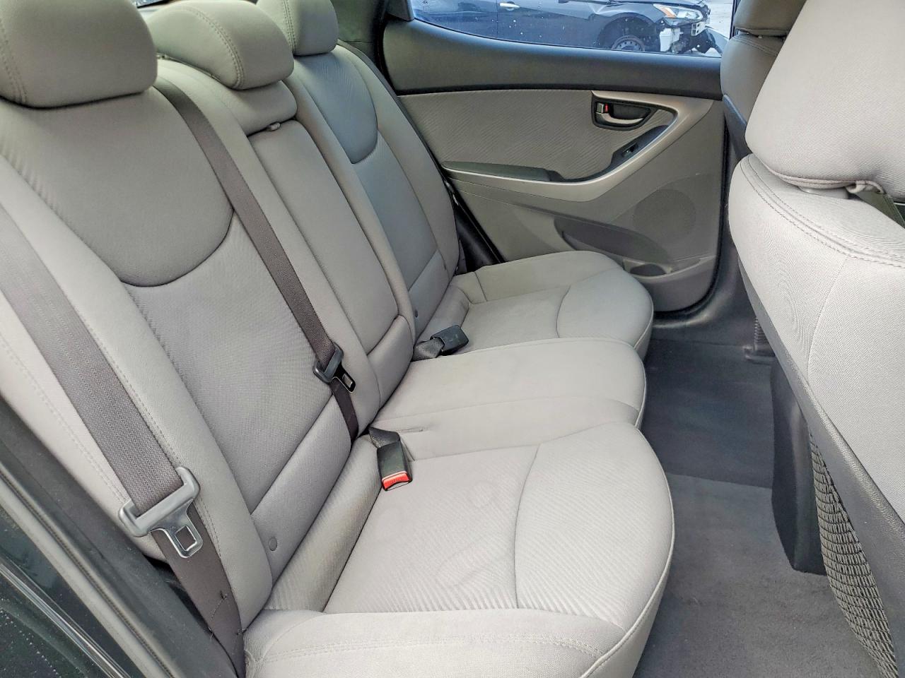 2013 HYUNDAI ELANTRA GLS photo 28