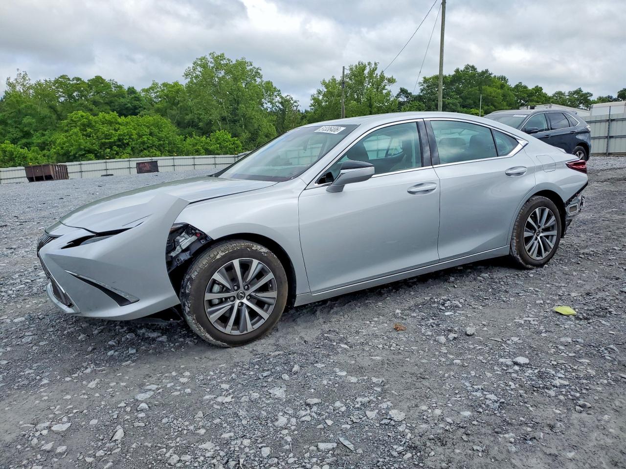 2020 LEXUS ES