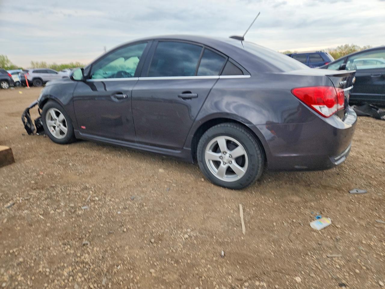 2016 CHEVROLET CRUZE LIMITED LT photo 4
