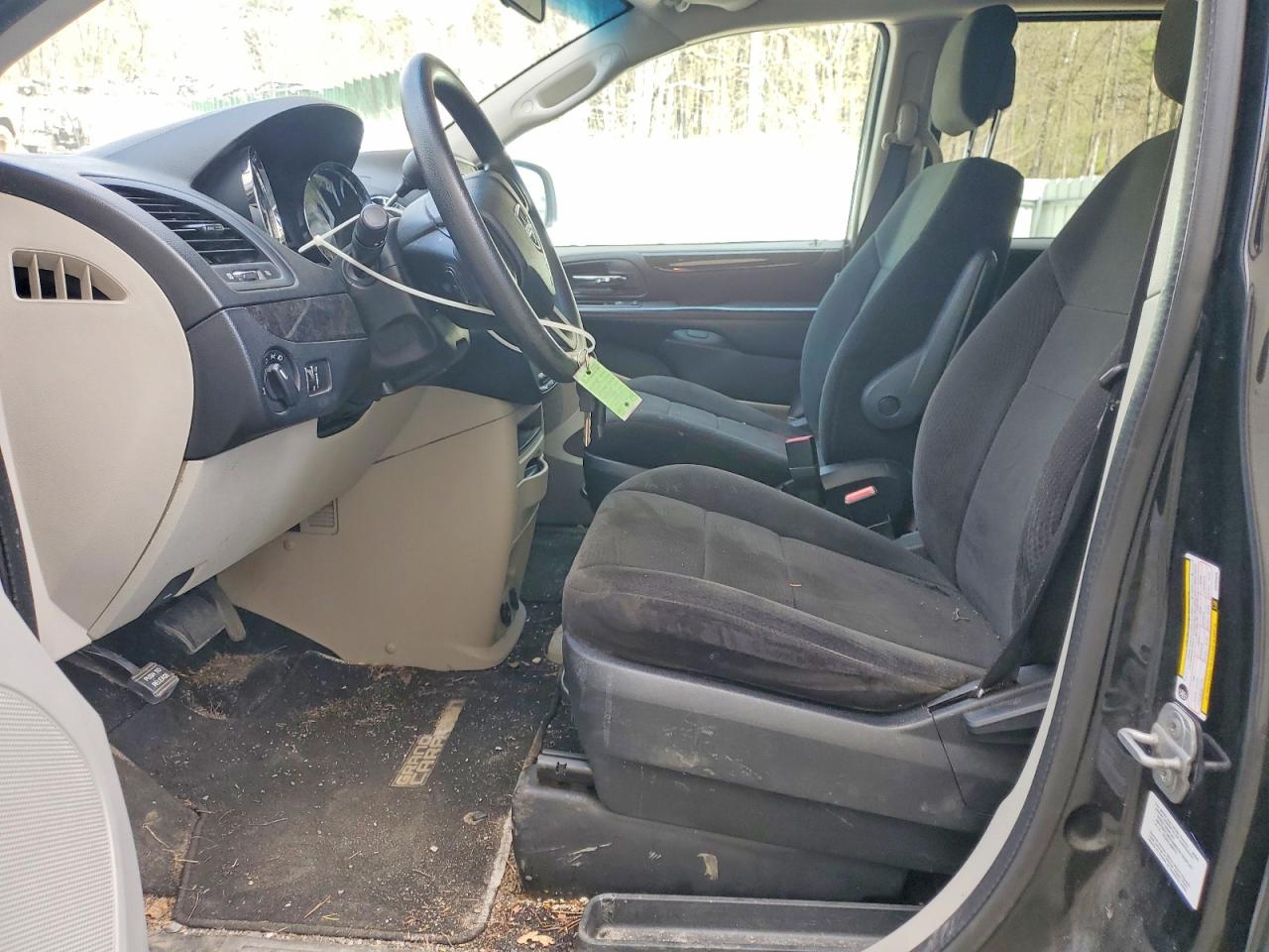 2012 DODGE GRAND CARAVAN SE photo 13