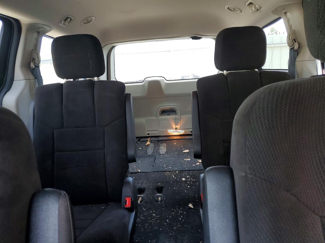 2012 DODGE GRAND CARAVAN SE photo 19