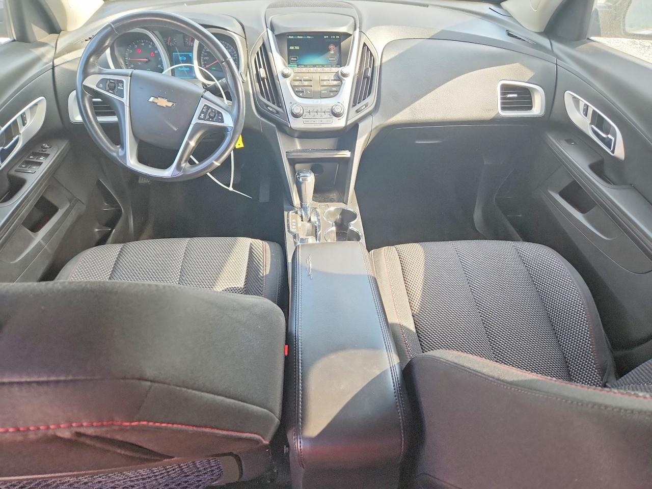 2017 CHEVROLET EQUINOX LT photo 15