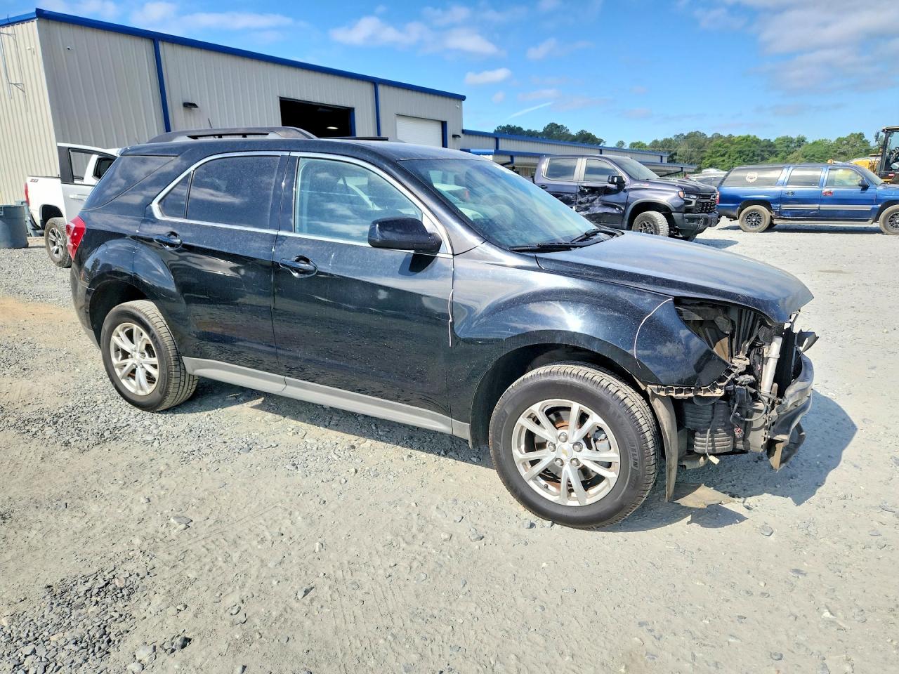 2017 CHEVROLET EQUINOX LT photo 7