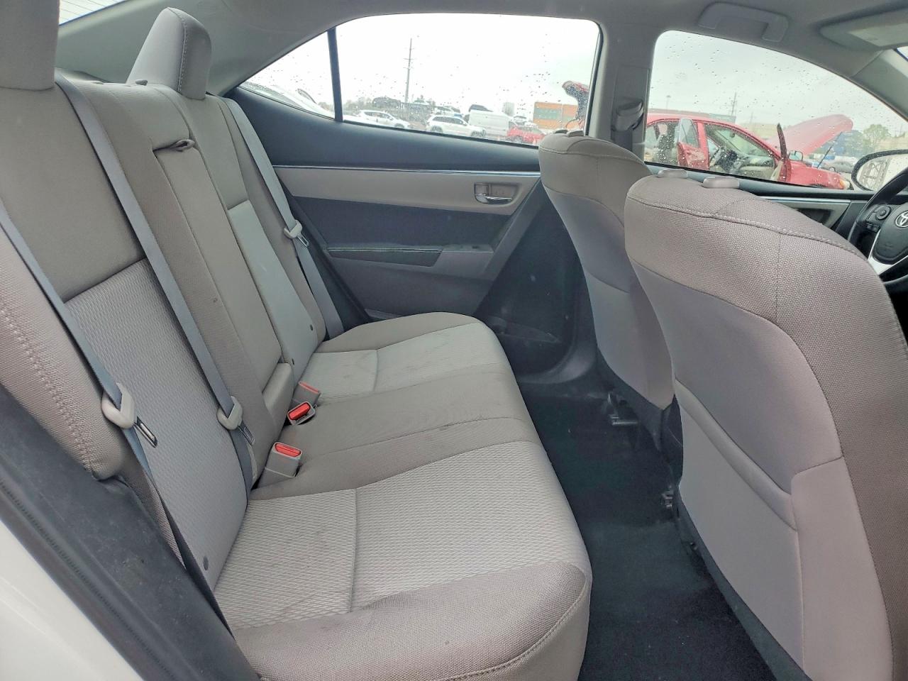 2016 TOYOTA COROLLA LE photo 9