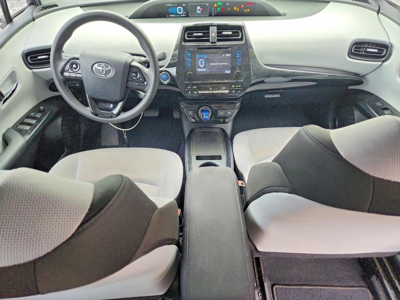 2019 TOYOTA PRIUS L ECO photo 15
