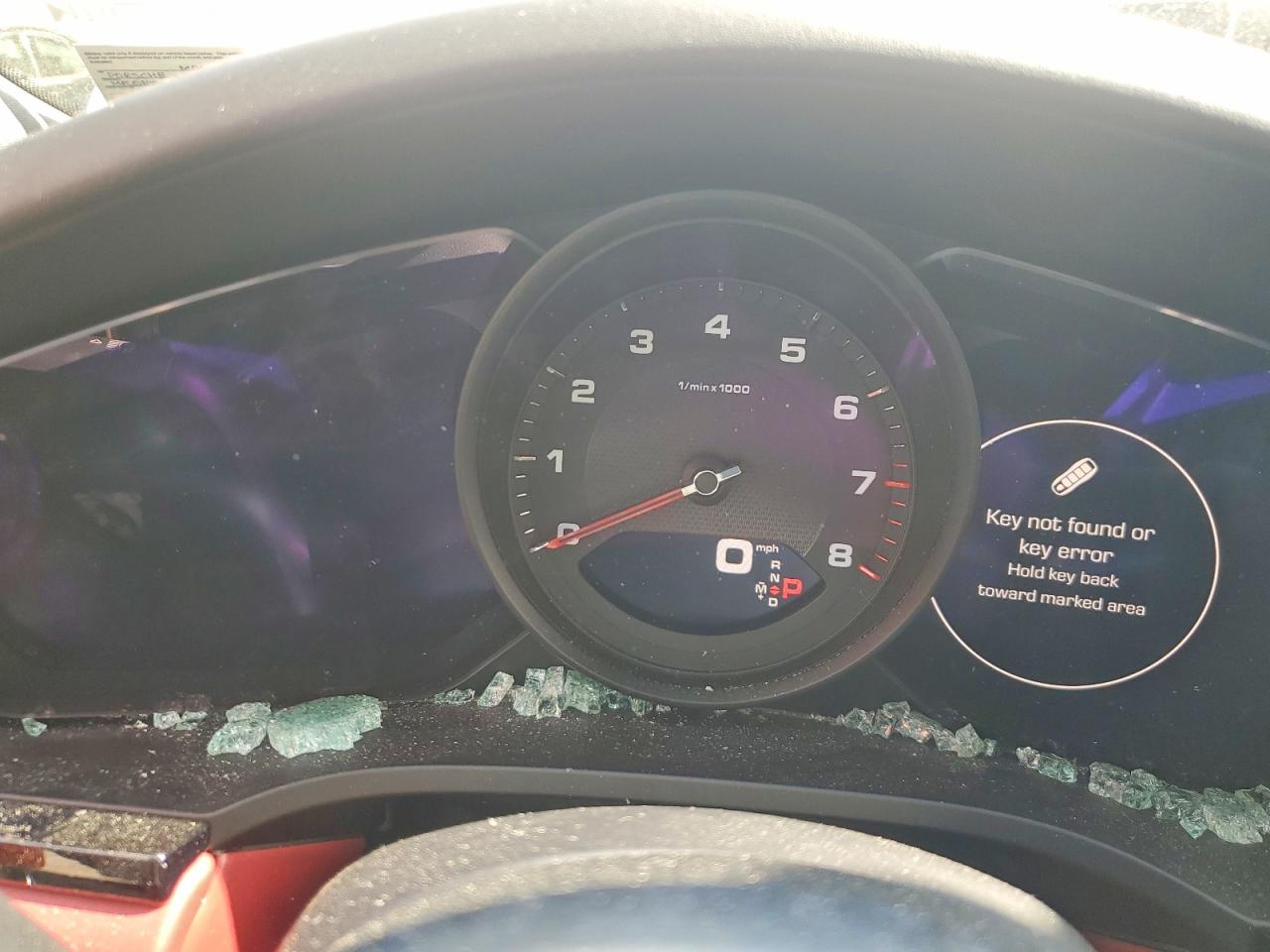 2021 PORSCHE CAYENNE photo 25