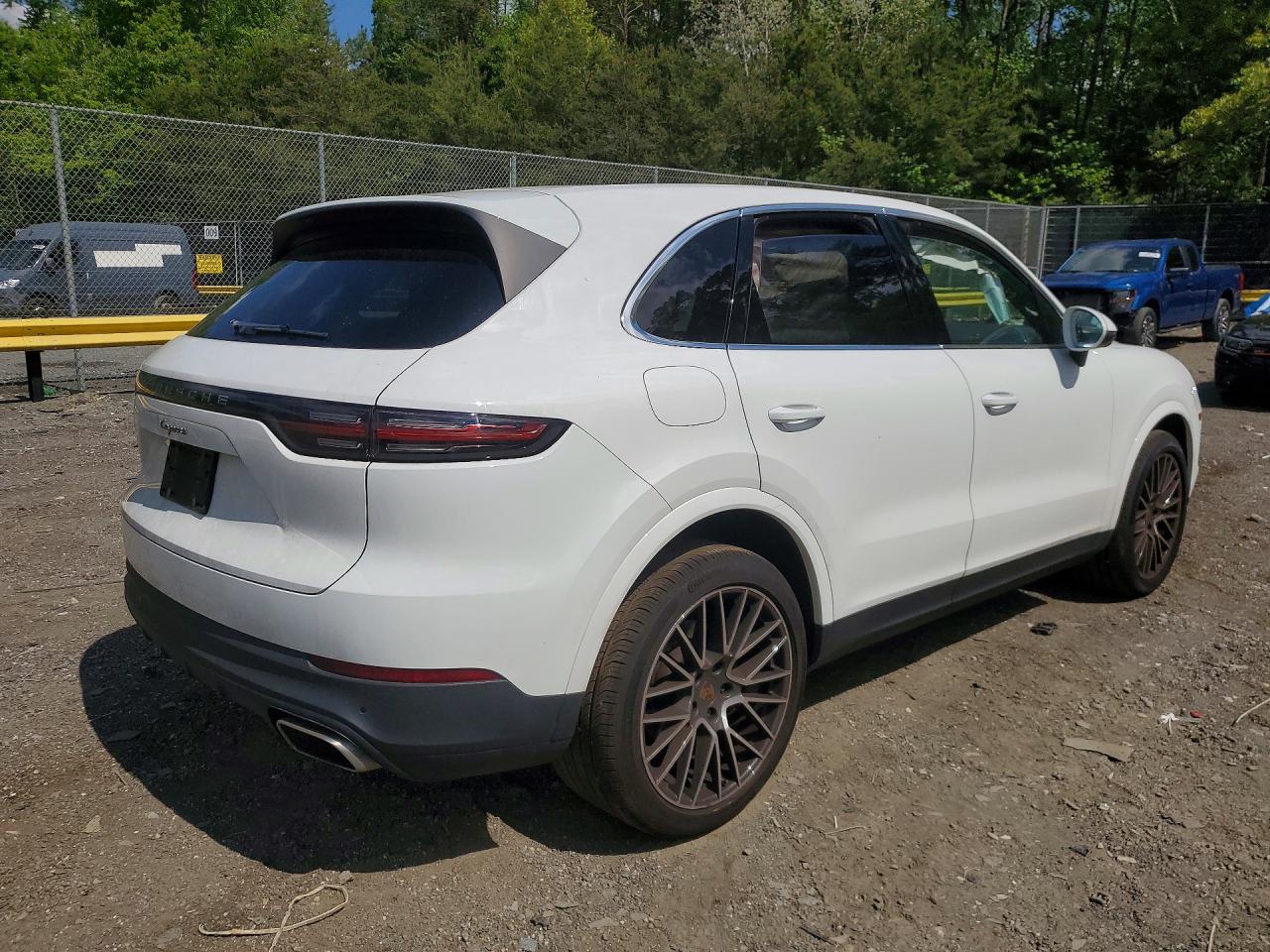2021 PORSCHE CAYENNE photo 7