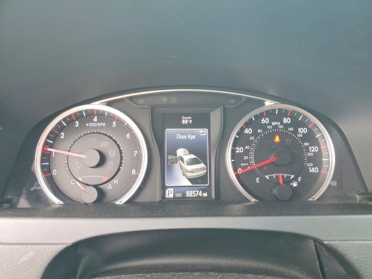 2016 TOYOTA CAMRY XSE V6 photo 17