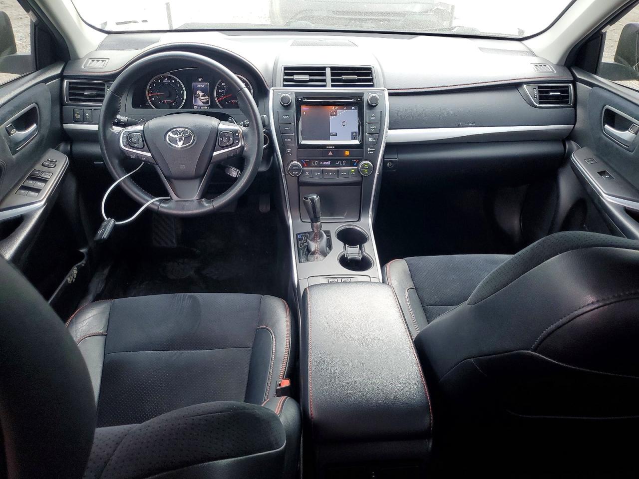 2016 TOYOTA CAMRY XSE V6 photo 15