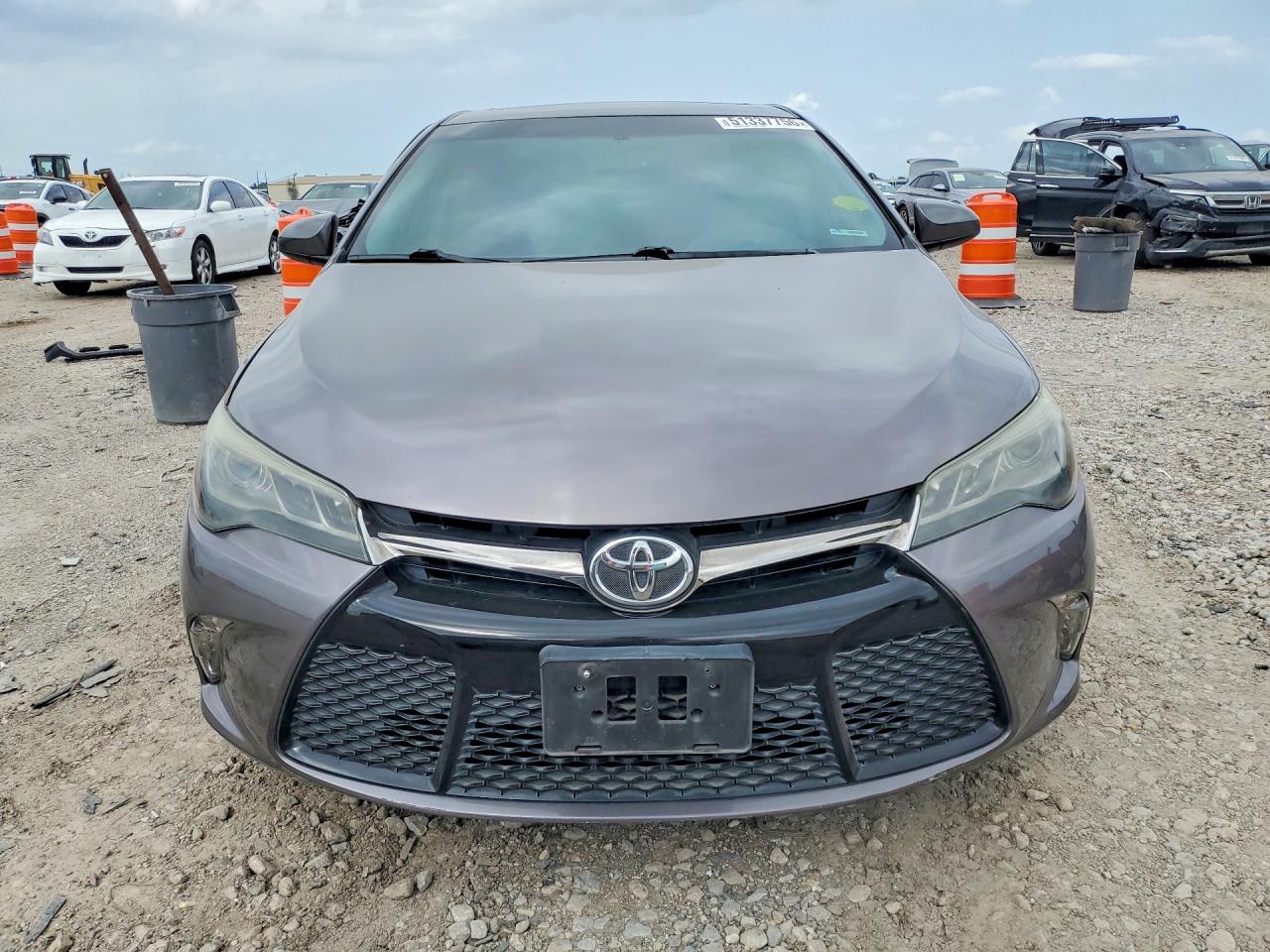 2016 TOYOTA CAMRY XSE V6 photo 9