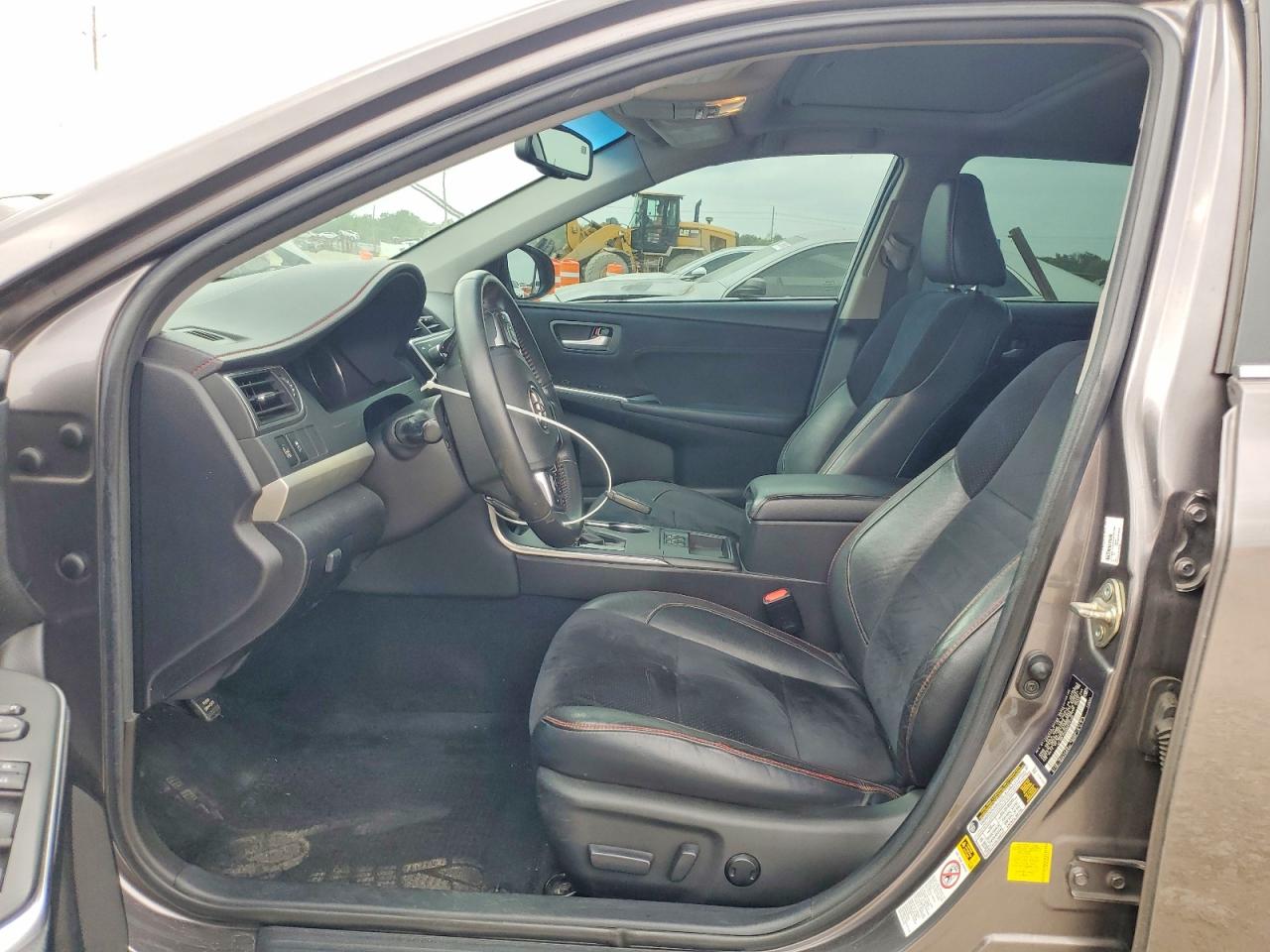 2016 TOYOTA CAMRY XSE V6 photo 13