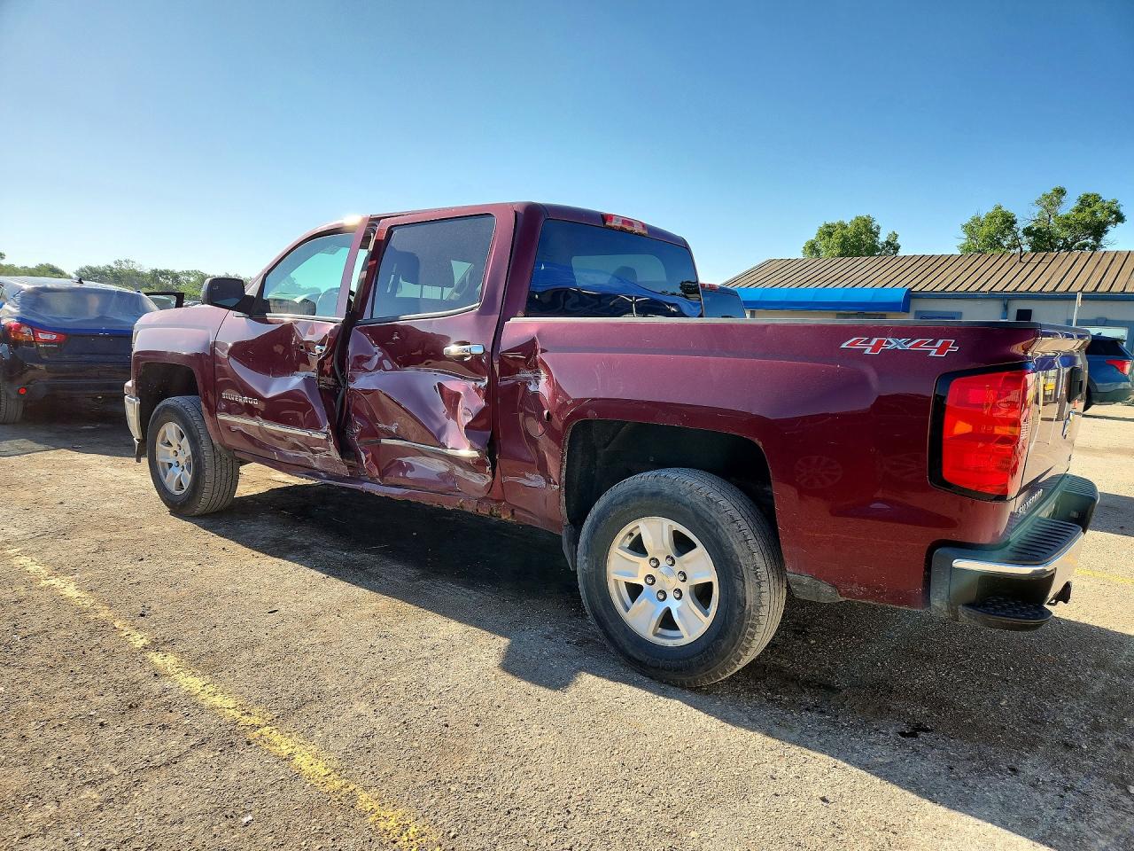 2014 CHEVROLET SILVERADO K1500 LT photo 4