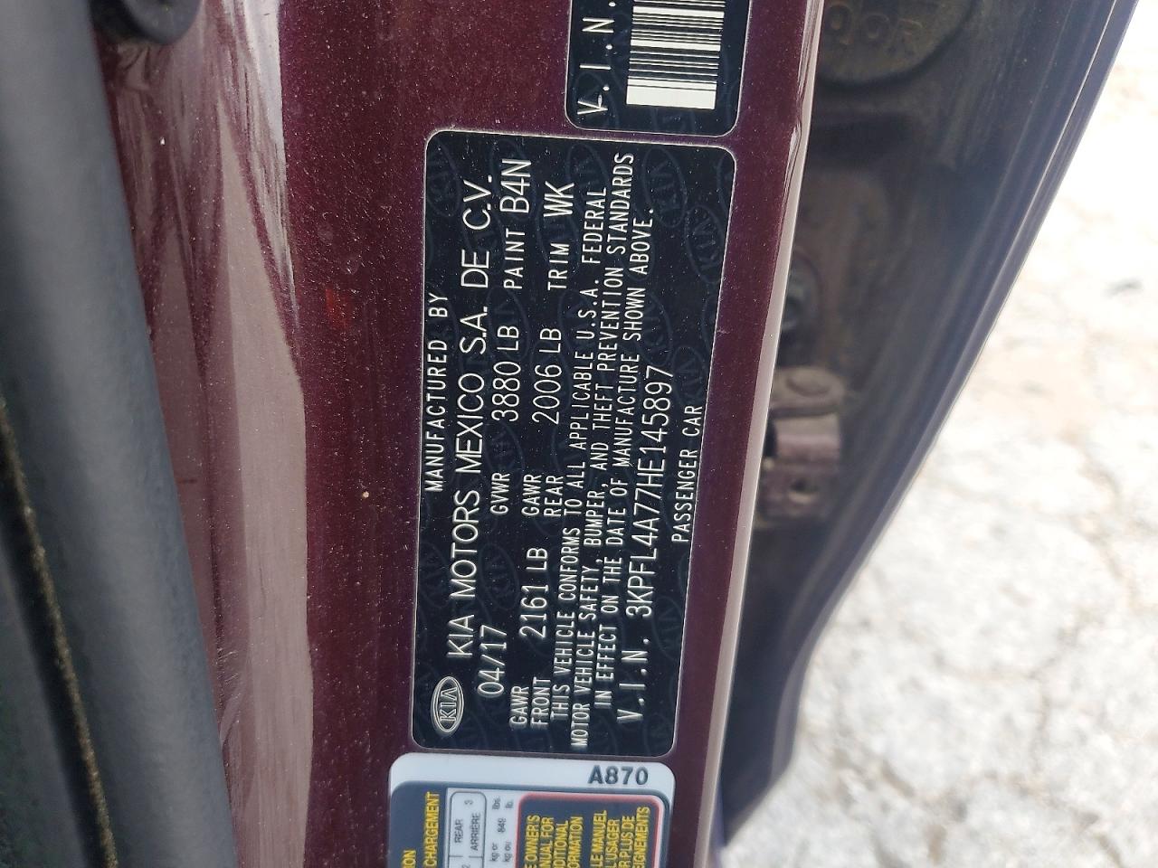 2017 KIA FORTE LX photo 12