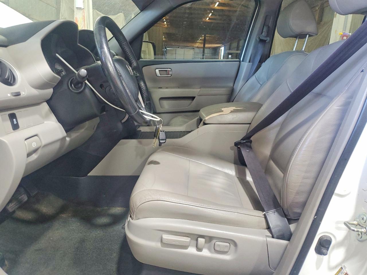 2015 HONDA PILOT EXL photo 13