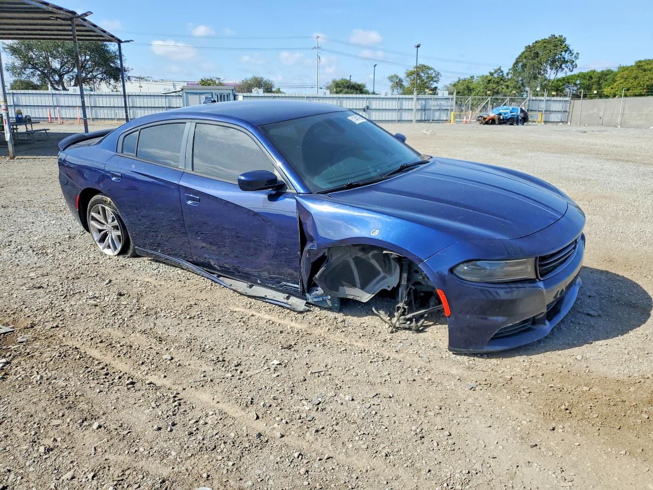 2016 DODGE CHARGER SXT photo 10