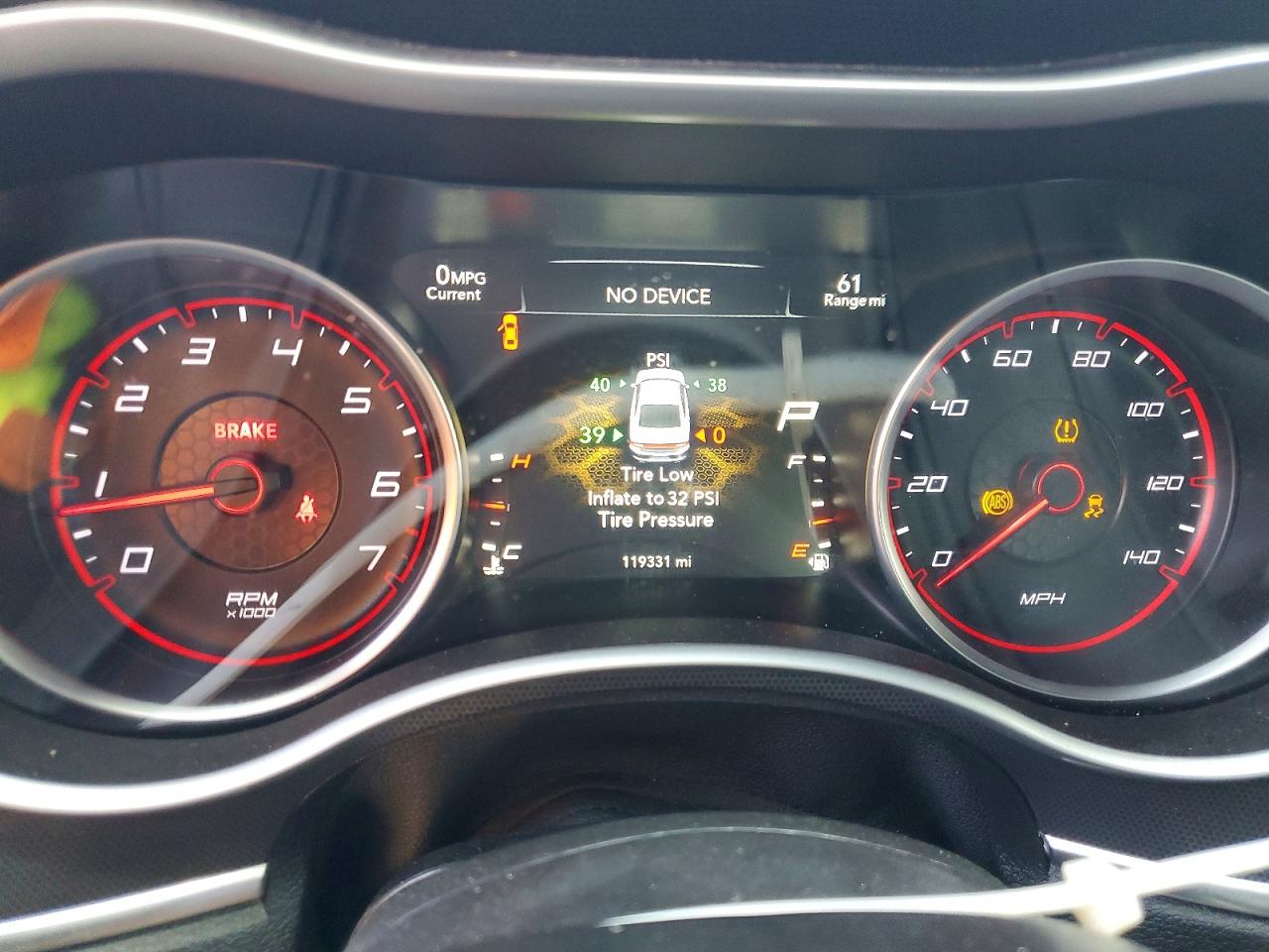 2016 DODGE CHARGER SXT photo 25