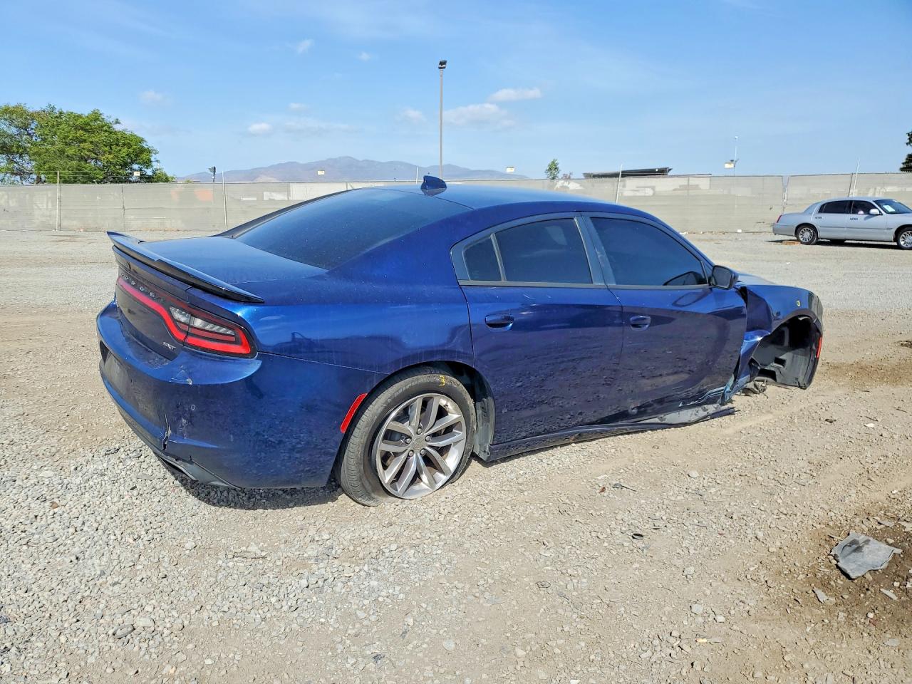 2016 DODGE CHARGER SXT photo 7