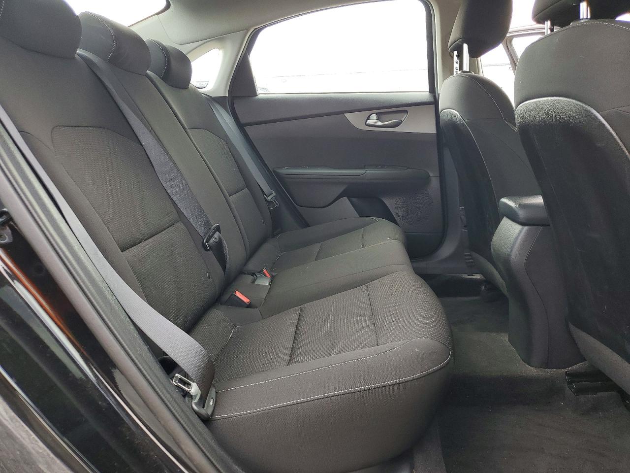 2021 KIA FORTE LXS photo 10