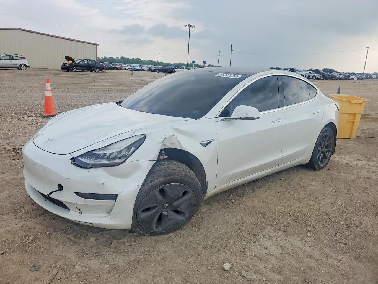 2020 TESLA MODEL 3