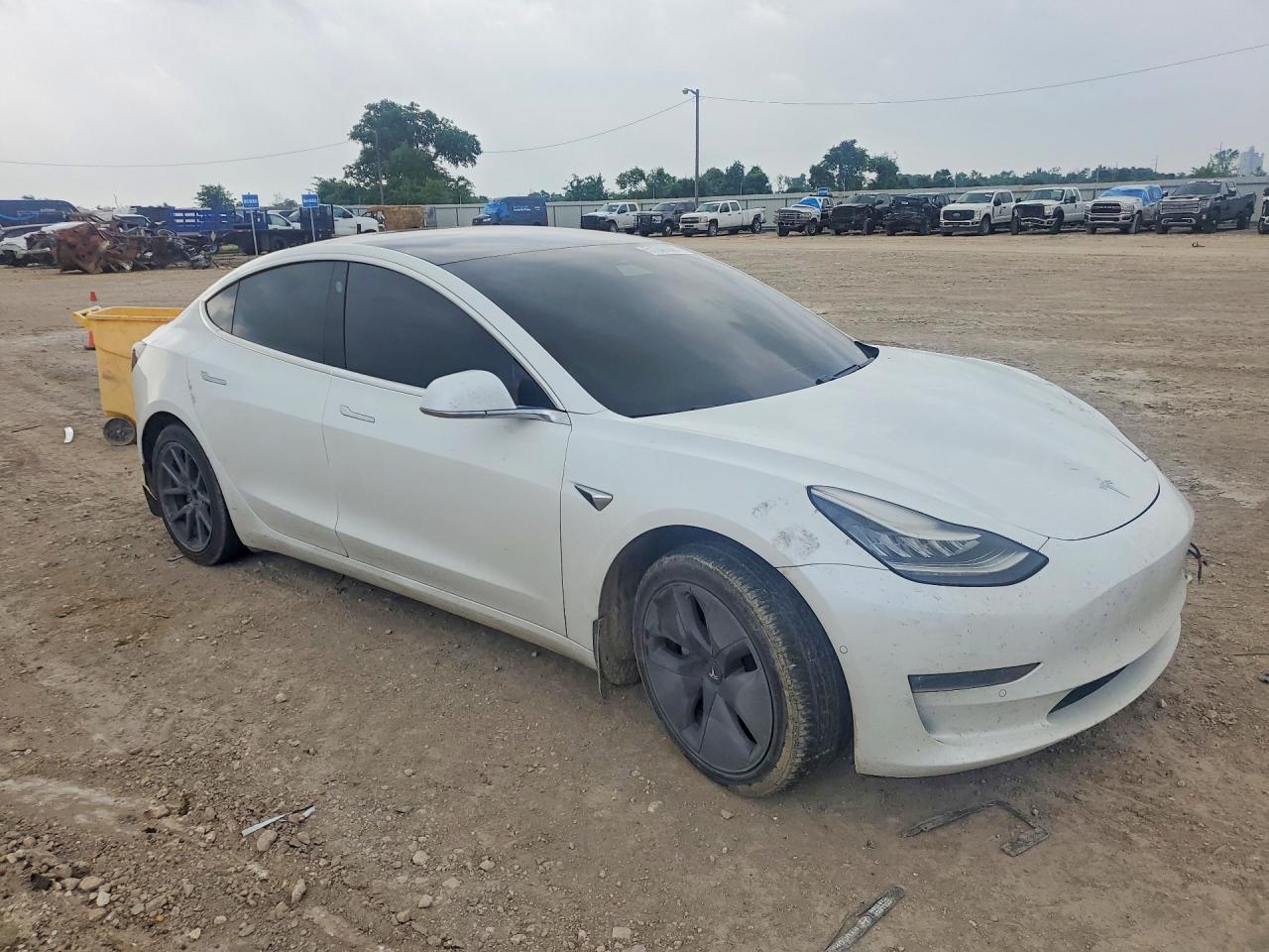 2020 TESLA MODEL 3 photo 7