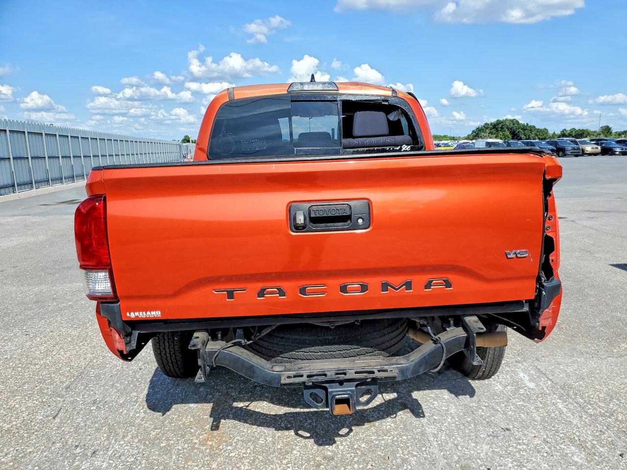 2017 TOYOTA TACOMA TRD SPORT photo 11