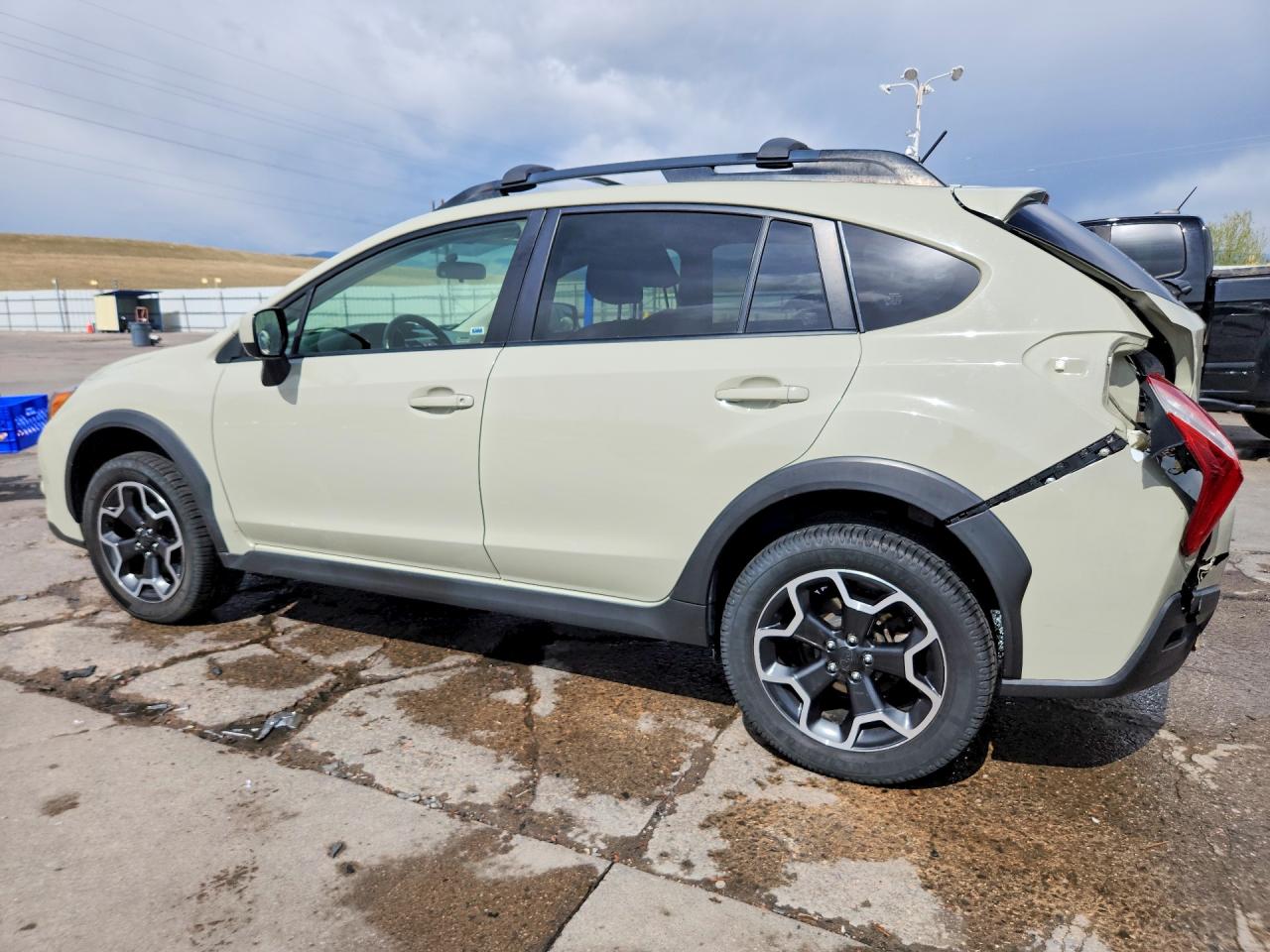 2014 SUBARU XV CROSSTREK 2.0 LIMITED photo 3