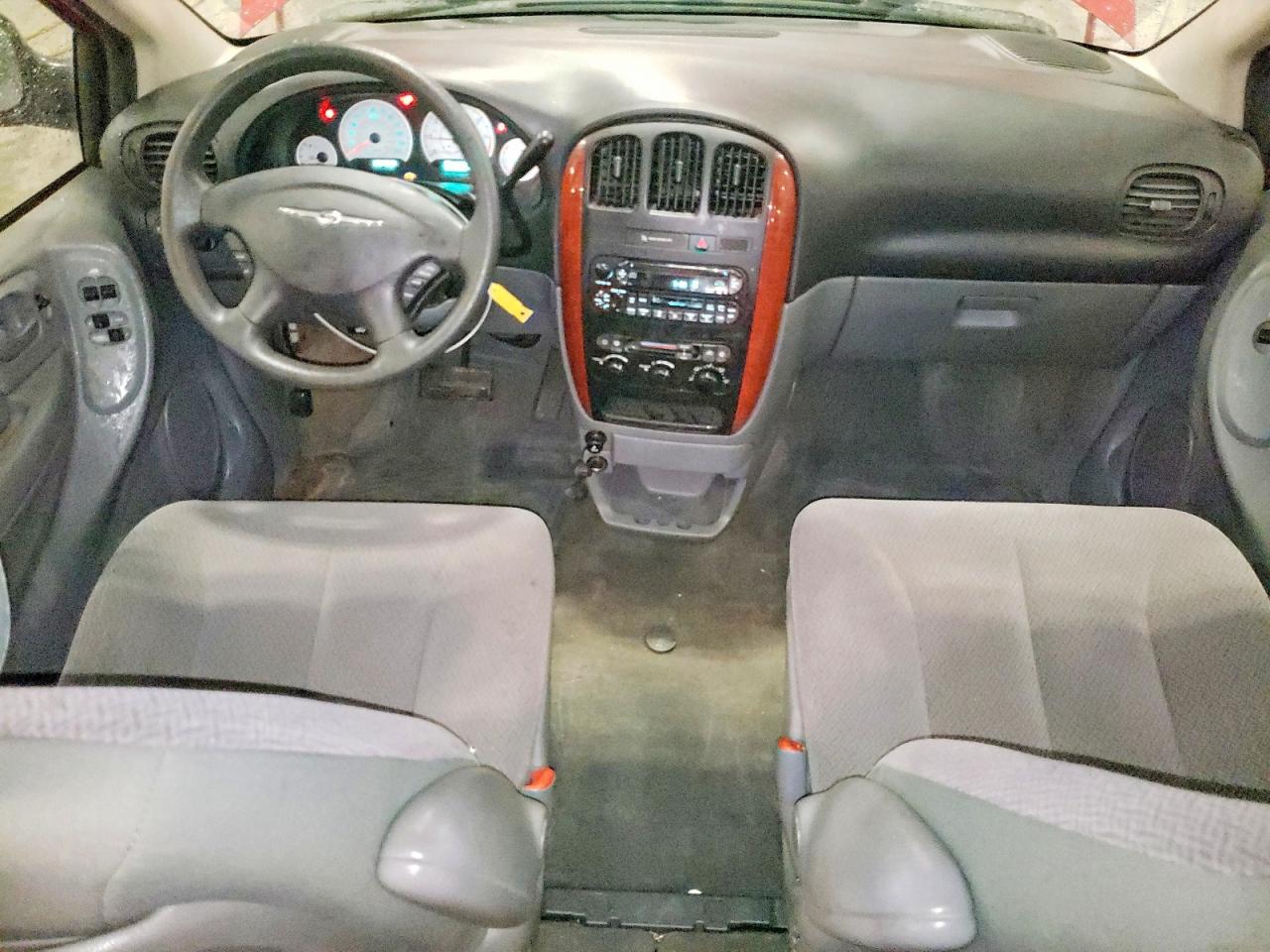 2007 CHRYSLER TOWN & COUNTRY LX photo 22