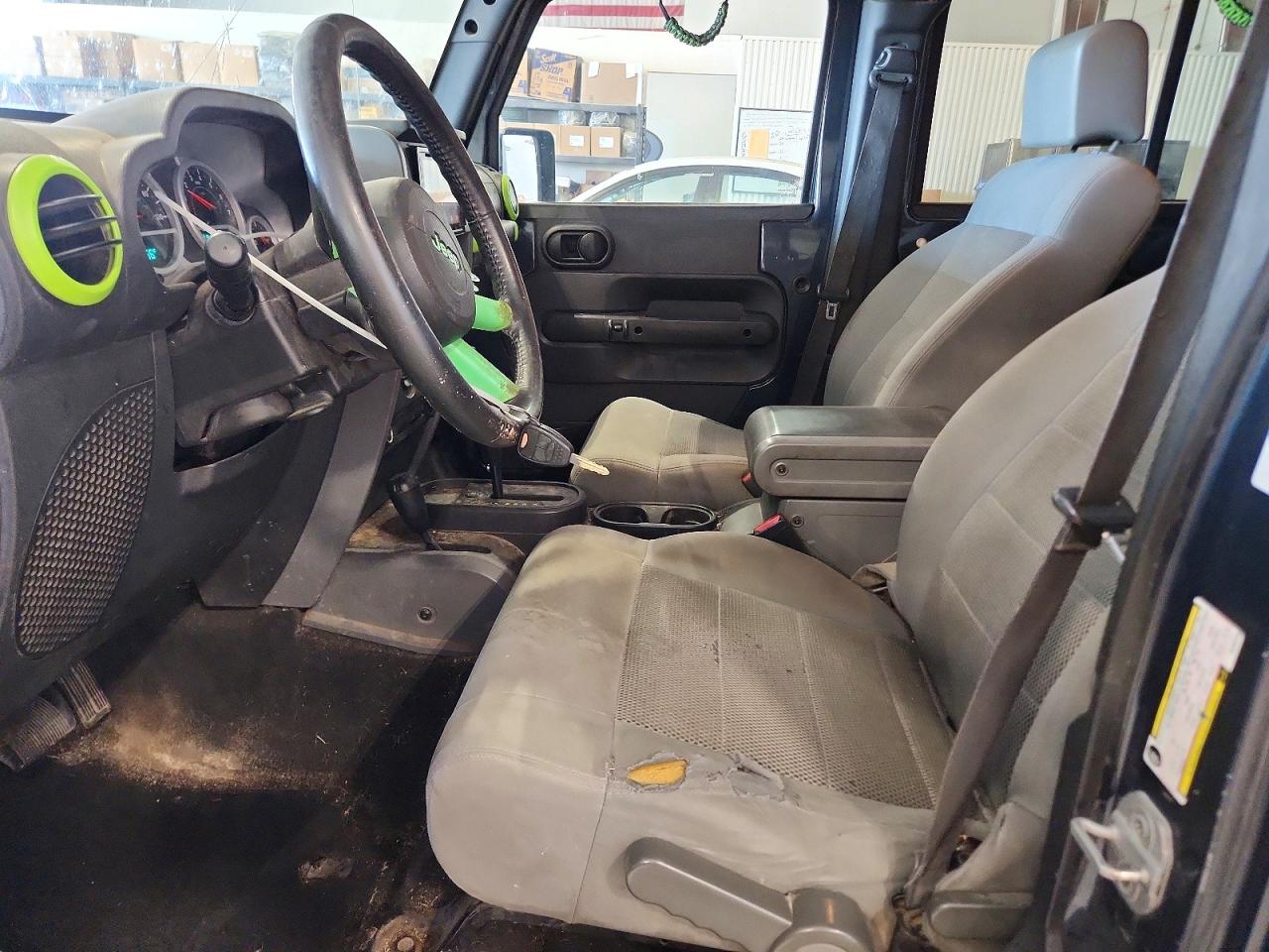 2008 JEEP WRANGLER UNLIMITED SAHARA photo 7