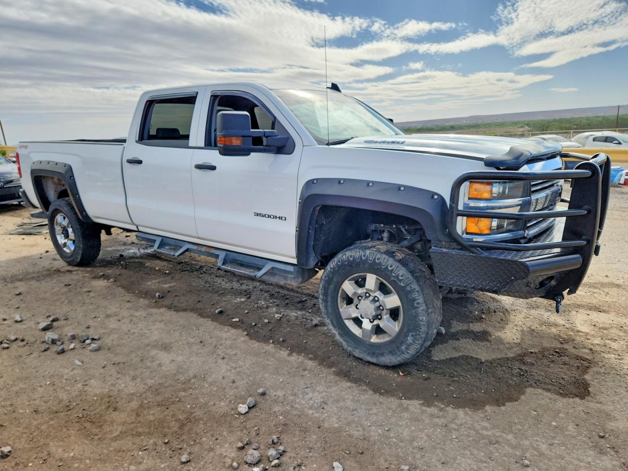 2018 CHEVROLET SILVERADO K3500 photo 7