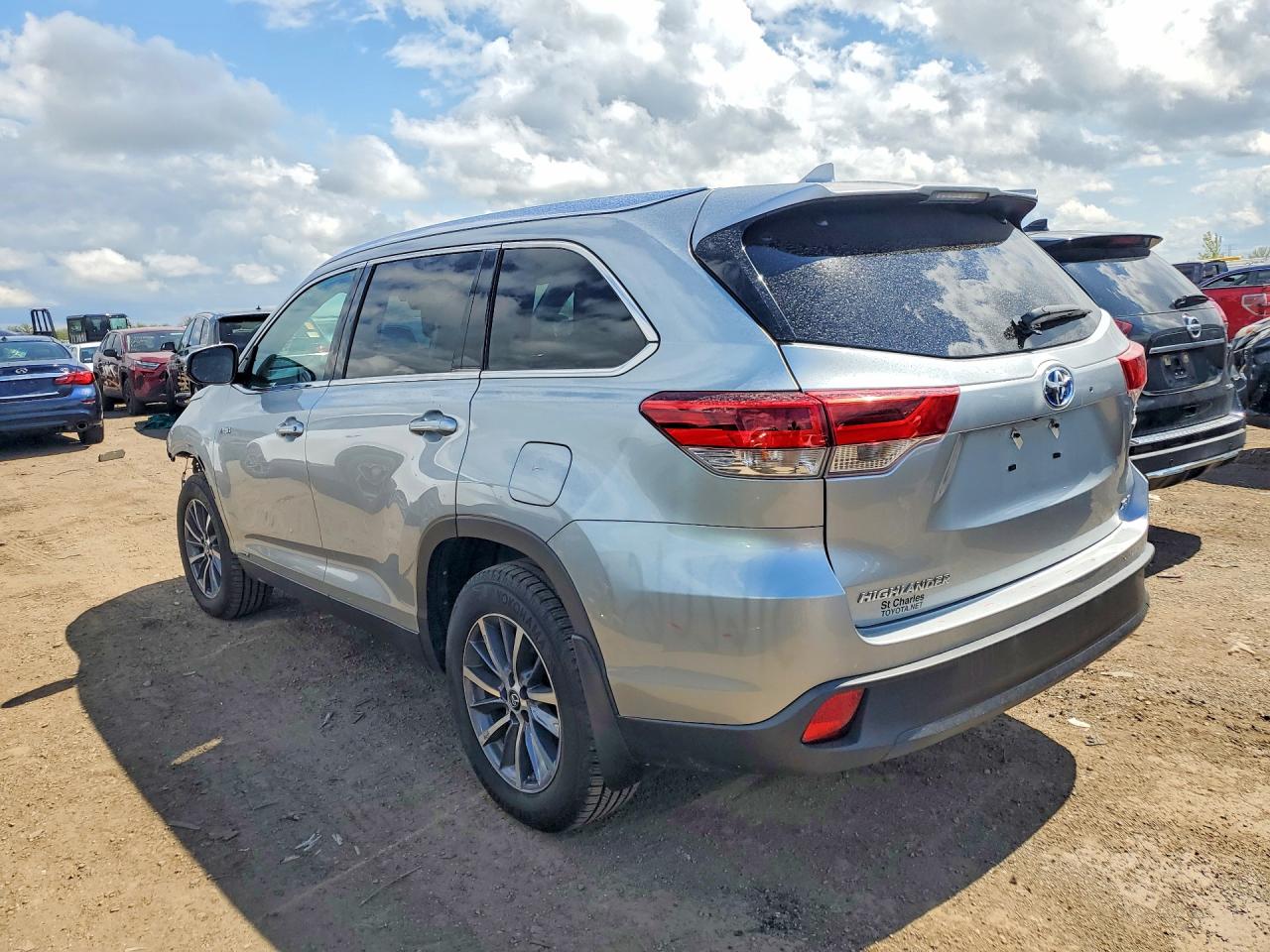 2019 TOYOTA HIGHLANDER HYBRID XLE photo 4