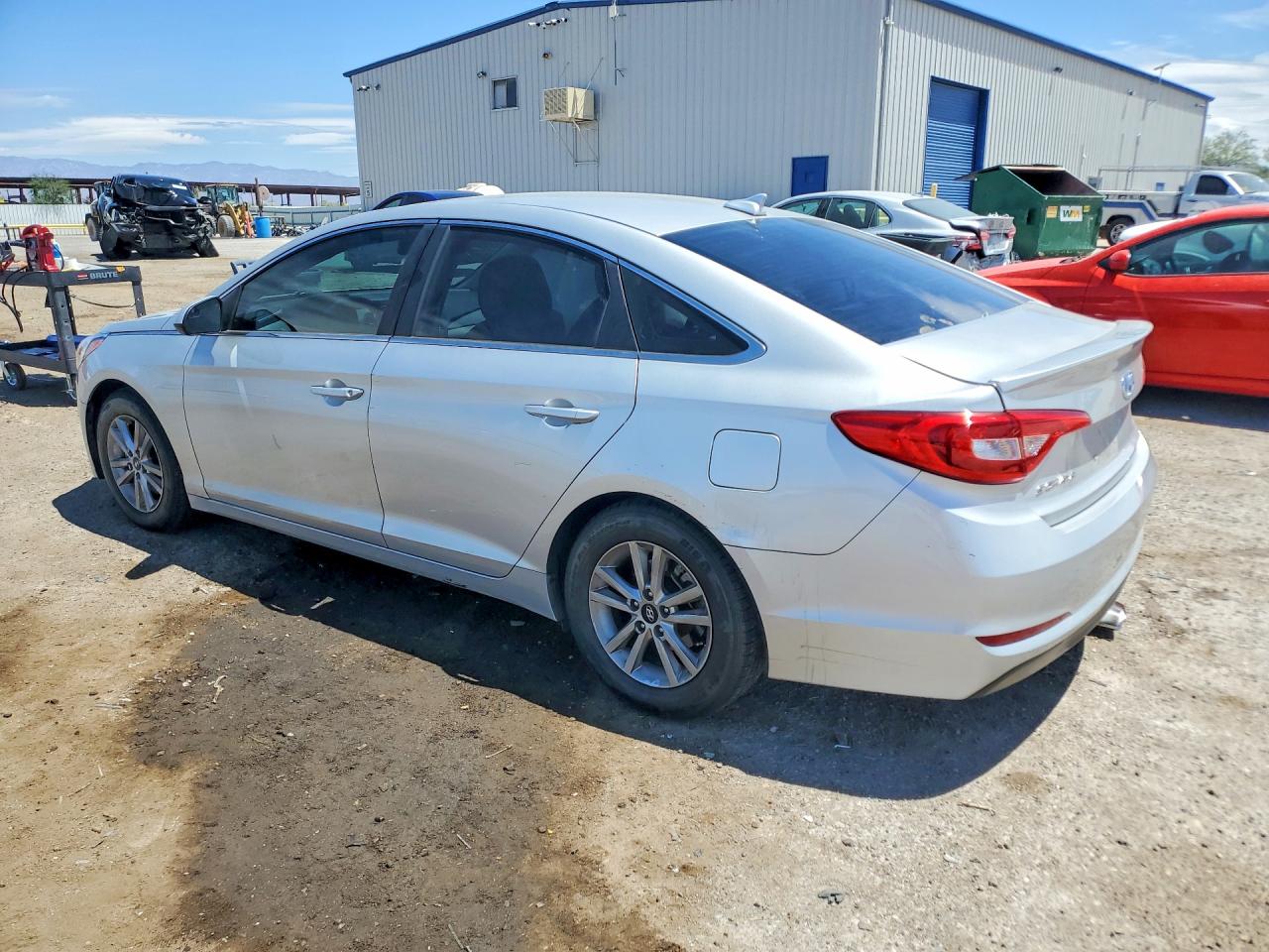 2016 HYUNDAI SONATA SE photo 4