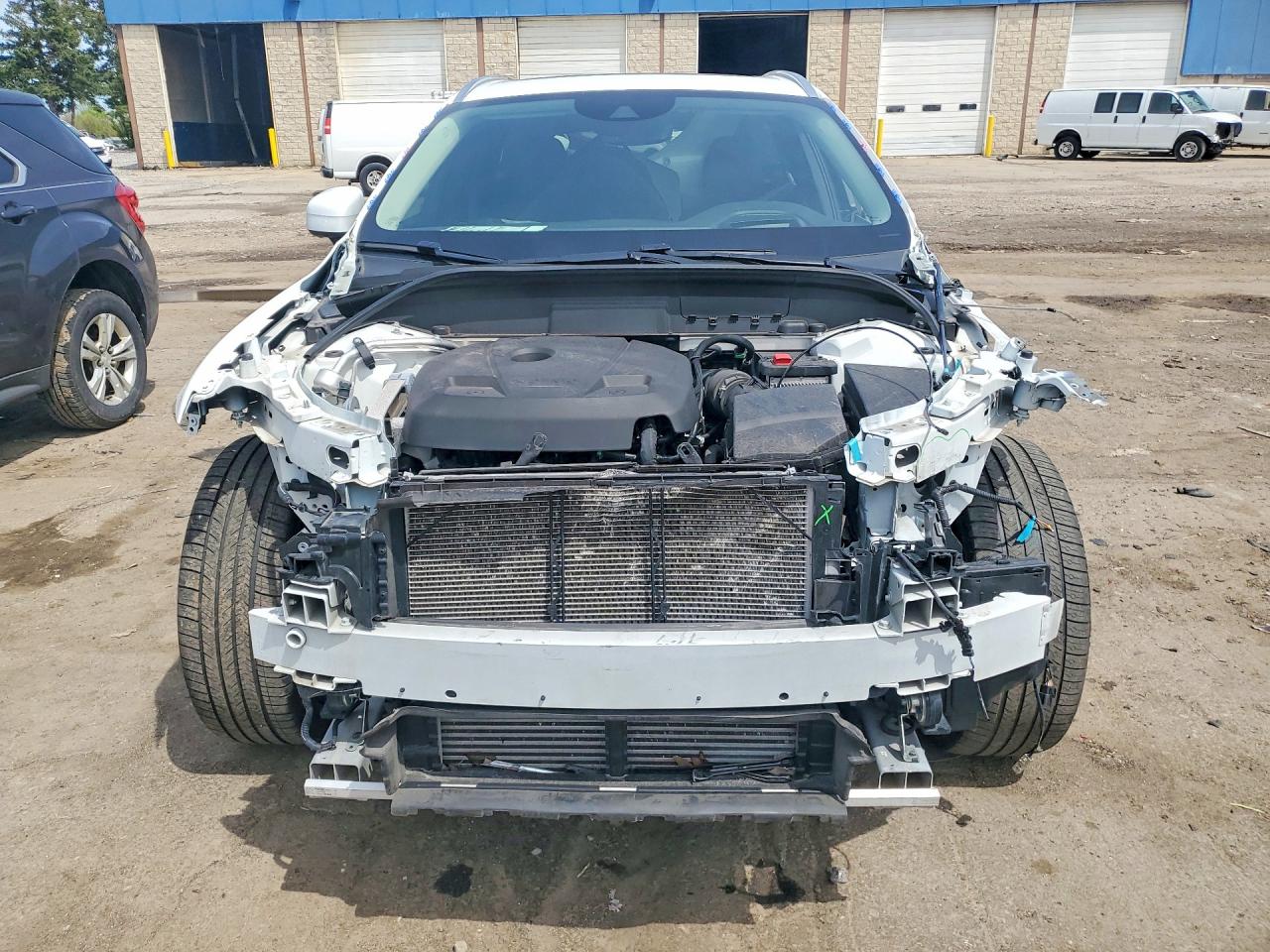 2021 VOLVO XC60 T6 INSCRIPTION photo 13