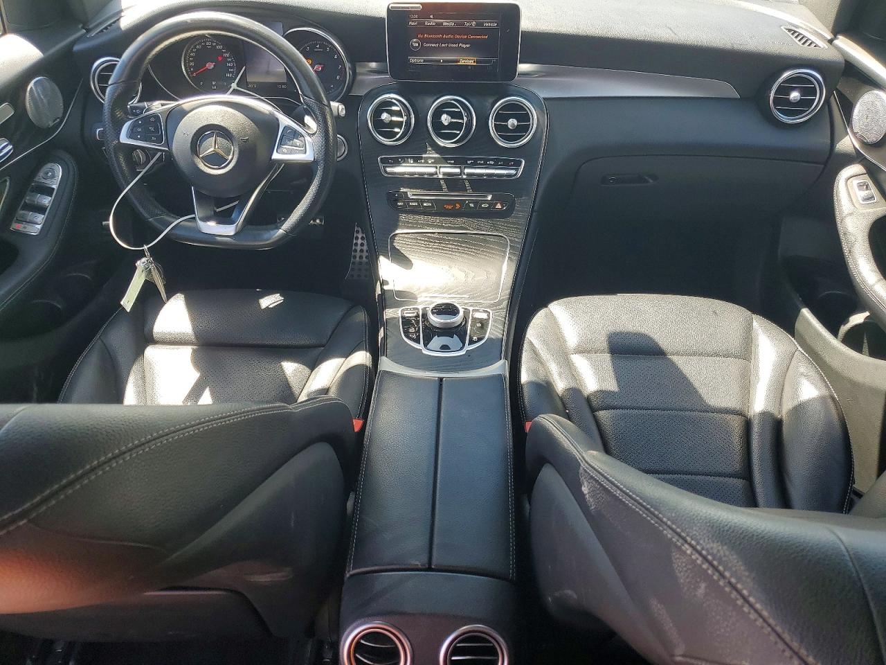 2018 MERCEDES-BENZ GLC 300 photo 22