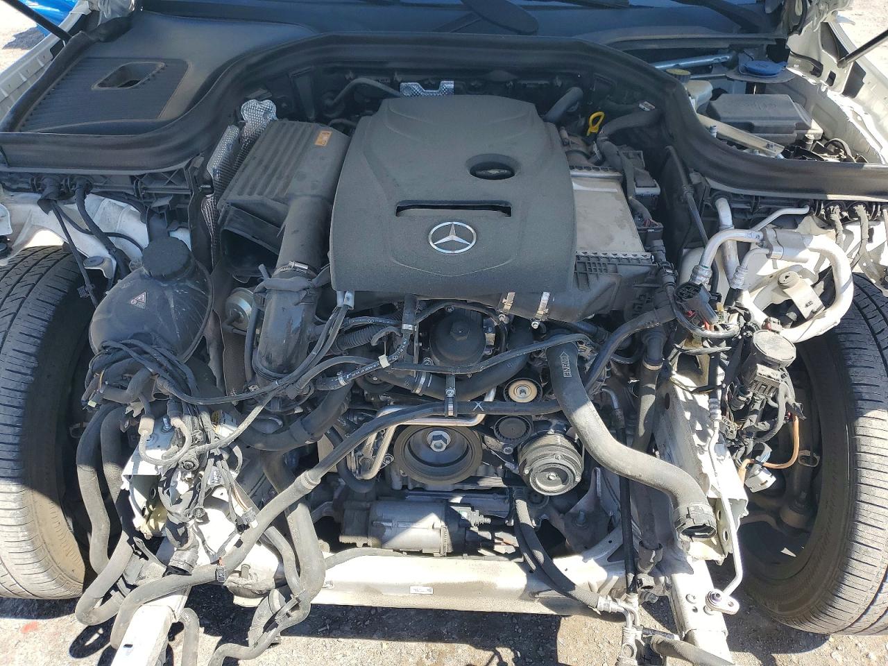 2018 MERCEDES-BENZ GLC 300 photo 34